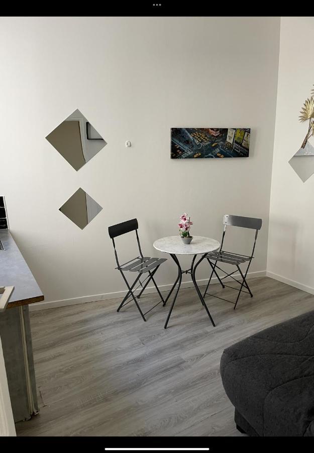 Meubles Inice Bagian luar foto